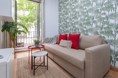 Barrio de La Latina Apartamento | Apartamento con Estilo en Madrid de los Austrias -Tradición Renovada