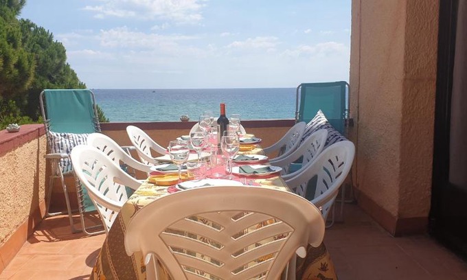 La Fosca Apartamento | Apartamento con jardín a 11 metros de la playa. SE.