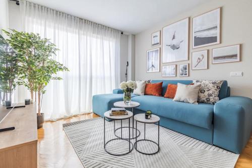 Ciudad Jardin Apartamento | Apartamento con parking y piscina