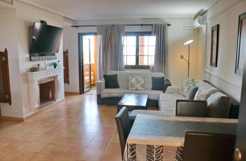 Centro Comercial Bahía Sur Apartamento | Apartamento con vistas Bahia Sur