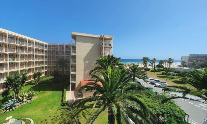 La Pineda Apartamento | Apartamento con vistas al mar