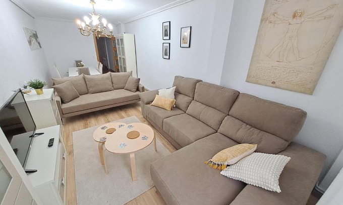 Saron Apartamento | Apartamento de 120m2 al lado de Cabarceno