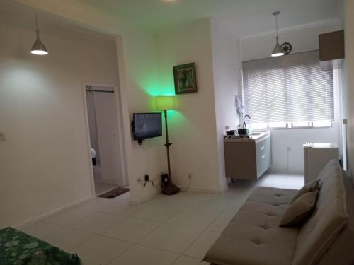 Santos Apartamento | Apartamento do Bruno - 1 quarto e sala predio vista ao mar- frente a praia do gonzaga