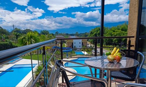 La Tebaida Apartamento | Apartamento Eje Cafetero - hermosa vista a piscinas
