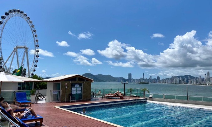 Pioneiros Apartamento | Apartamento em Prédio com Vista encantadora