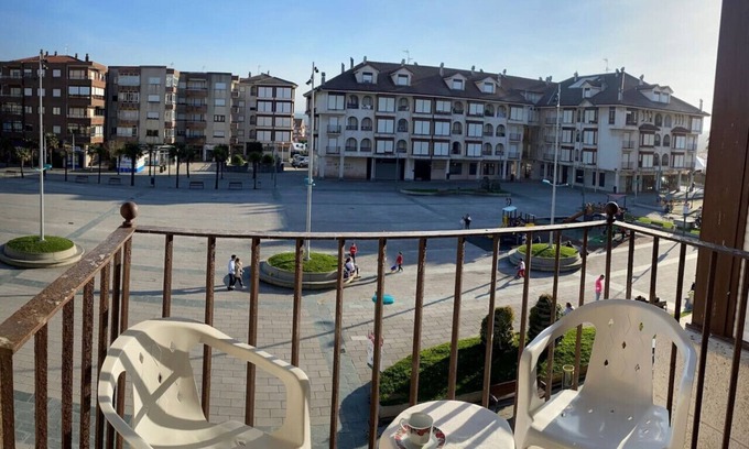 Noja Apartamento | Apartamento en el centro - Noja Trengandin 6036