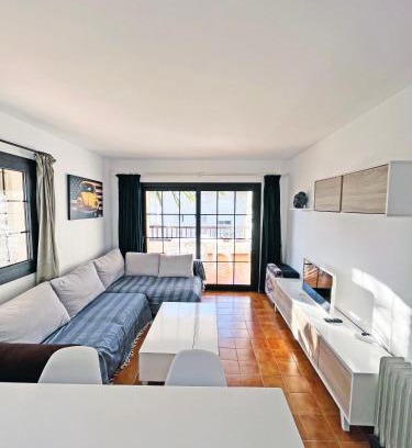 L'Escala Apartamento | Apartamento en la Escala con piscina y parking