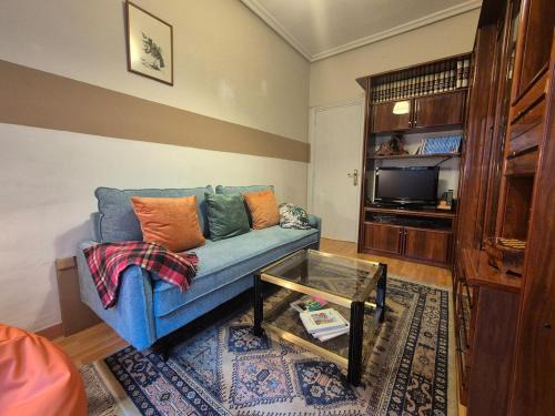 Moreda Apartamento | Apartamento en Moreda 21A05