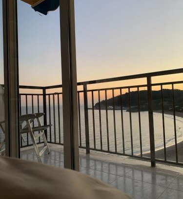 Oropesa del Mar Apartamento | Apartamento en primerísima línea de playa con espectaculares vistas Netflix, Prime y Disney