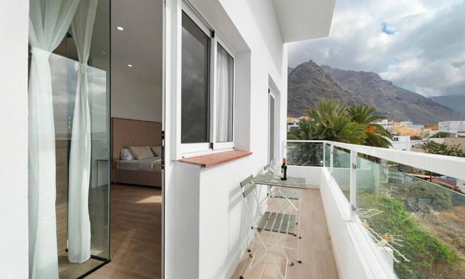 Punta del Hidalgo Apartamento | Apartamento Tenerife norte, tranquilidad y buen clima, playa cerca.