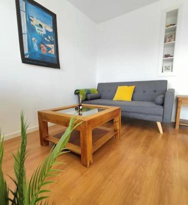 Vilanova I la Geltru Apartamento | Apartamento con vista al mar