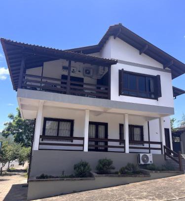 Tres Coroas Apartamento | Apartamento espaçoso e central