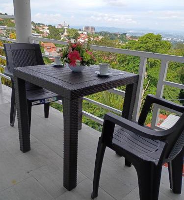 San Salvador Apartamento | Apartamento Familiar 3 con 3 habitaciones 4 camas más litera