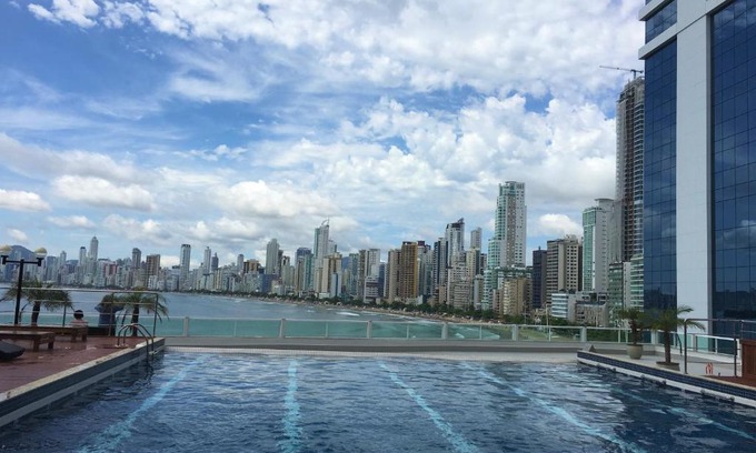 Pioneiros Apartamento | APARTAMENTO FRENTE MAR com vista fantástica