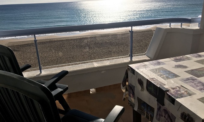 Sant Salvador Apartamento | Apartamento frente al mar