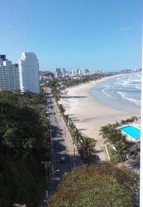Morro do Maluf Apartamento | Apartamento frente para o Mar ,50 m da praia , ar condicionado todos quartos