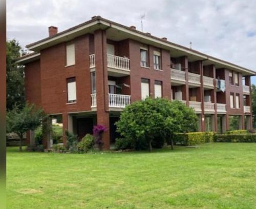 Alfoz de Lloredo Apartamento | Apartamento la sal
