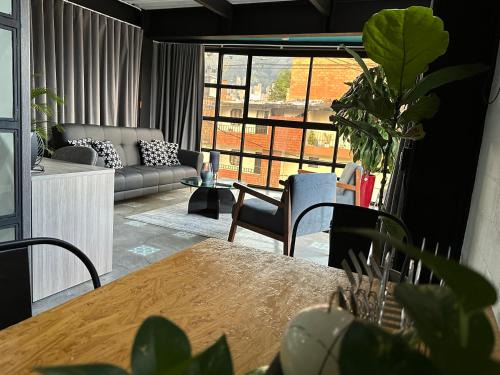 Guayabal Apartamento | Apartamento loft medellin by Casa Lucca