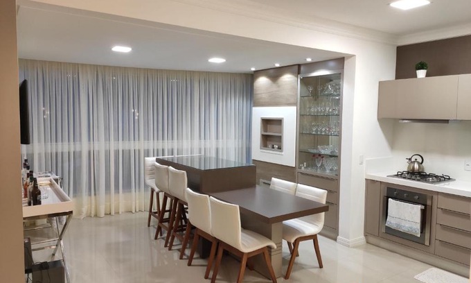 Castelo Branco Apartamento | Apartamento luxo Meia Praia