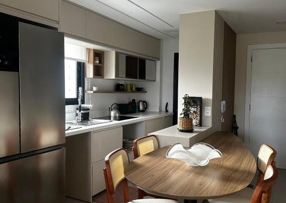 Itajai Apartamento | Apartamento na Praia Brava, 650m do mar, ao lado de Balneário Camboriú