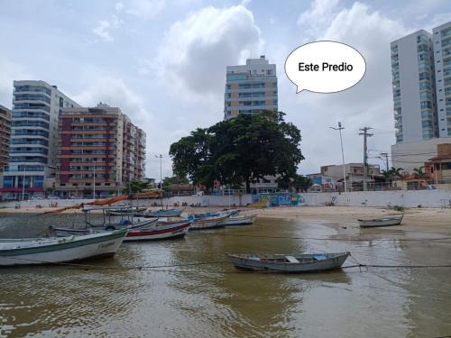 Muquicaba Apartamento | Apartamento Pé na Areia, Wi-Fi e Garagem Privativa início da Praia do Morro