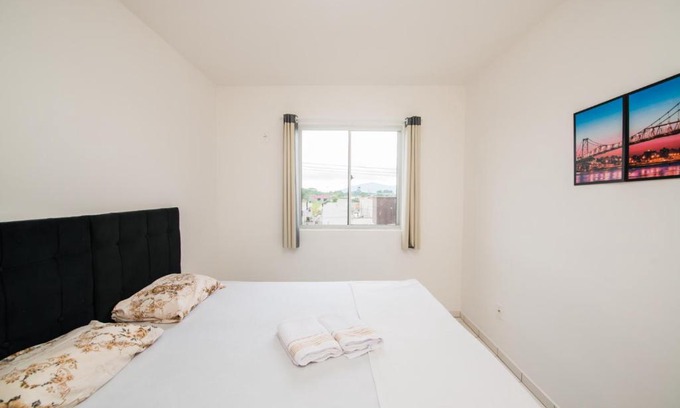 Palhoca Apartamento | Apartamento próximo a BR 101 ideal para viajantes