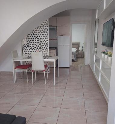 Ciudad Jardin Apartamento | apartamento serrano con terraza