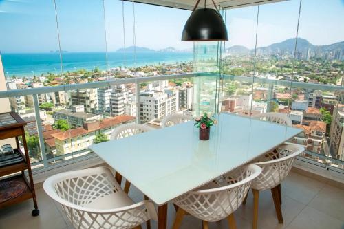 Loteamento Joao Batista Juliao Apartamento | Apartamento SOL DOURADO Vista Mar Guarujá Enseada