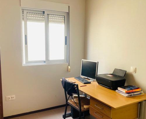 Sao Vicente Casa | Apartamento T2 e escritorio mobiliado, tudo incluído , água, luz, internet, maquina de lavar