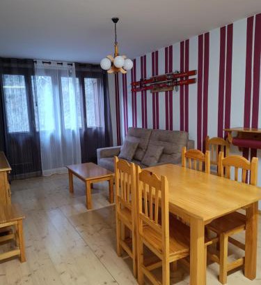 Canfranc-Estacion Apartamento | Apartamento Viman