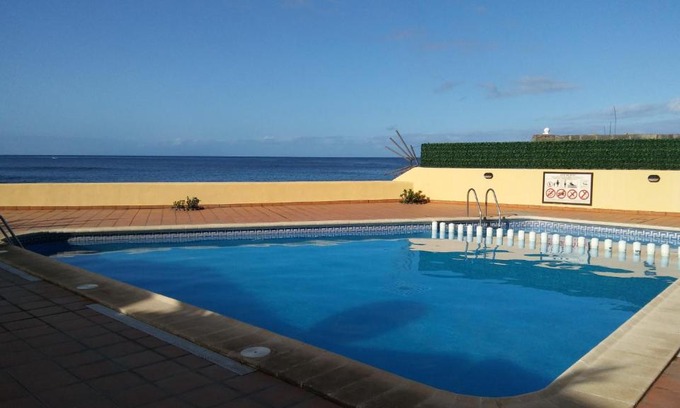 Playa de la Calera Apartamento | APARTAMENTOS EL CIENO