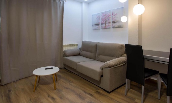 La Magdalena Apartamento | Apartamentos El Pilar