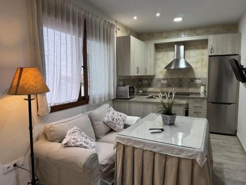 Aracena Apartamento | Apartamentos La Gruta de Aracena con vistas