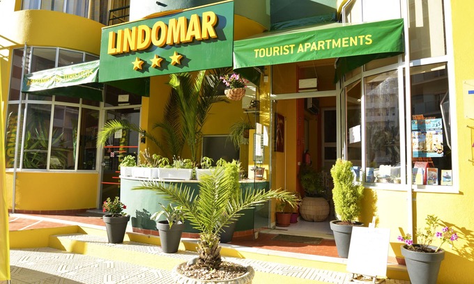 Armacao de Pera Apartamento | Apartamentos Lindomar