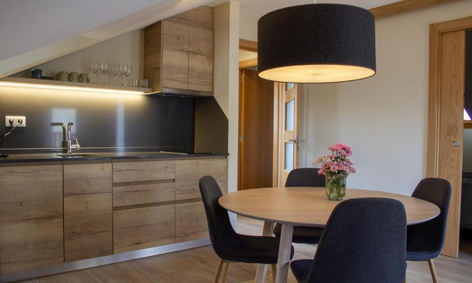 Esterri D'Aneu Apartamento | Apartaments Areny - L'Amfitriona