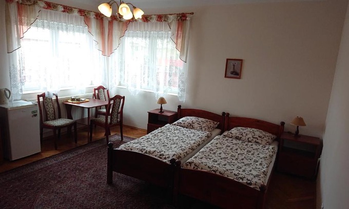 Ciechocinek Casa | Apartamenty i Pokoje Willa Dafne