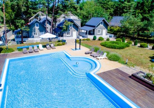 Niechorze Complejo | APARTAMENTY przy plaży z basenem z podgrzewaną wodą i mini SPA - Ośrodek Kolonijno-Wczasowy Mewa