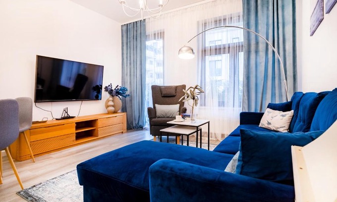 Radom Apartamento | ApartamentySnu, Jagielloński Premium, Centrum