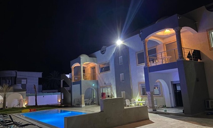 Djerba Midun Apartamento | Apartement Dans Villa Familiale à 5 mn des Plus Belle Plages