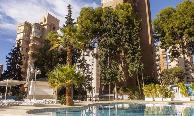 Benidorm Apartamento | Aparthotel BCL Levante Club