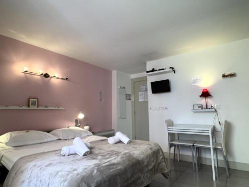 Old Town Apartamento | ApartHotel Riviera - MALONAT 3 - Grand Studio très calme -Old Town Promenade des Anglais