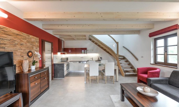 Trebon Apartamento | Apartmány Na Seníku
