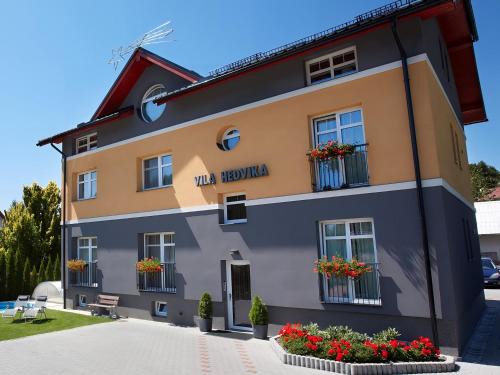 Roznov Pod Radhostem Apartamento | Apartmány Vila Hedvika