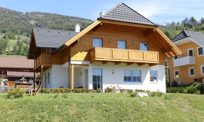 Sankt Martin Apartamento | Apartamento en Sankt Margarethen im Lungau, cerca telesilla