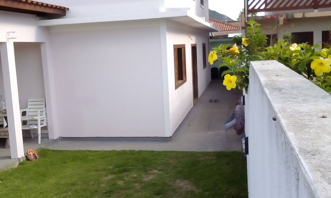 Santinho Apartamento | Apartamento disponible para la temporada - Ingleses Beach / Santinho.