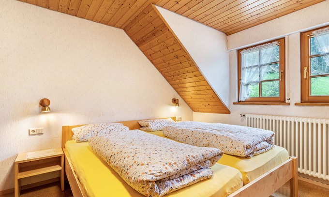 Bad Rippoldsau-Schapbach Apartamento | Apartamento 'Ferienwohnung 3 Im Bauernhaus' con terraza compartida, jardín compartido y Wi-Fi