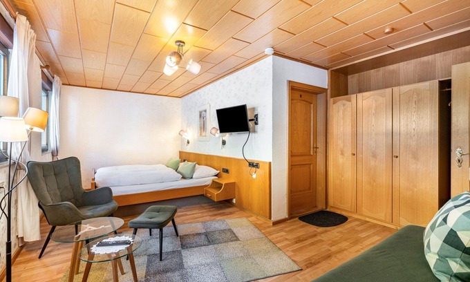 Bad Rippoldsau-Schapbach Apartamento | Apartamento '3' con vistas a la montaña, terraza compartida y Wi-Fi