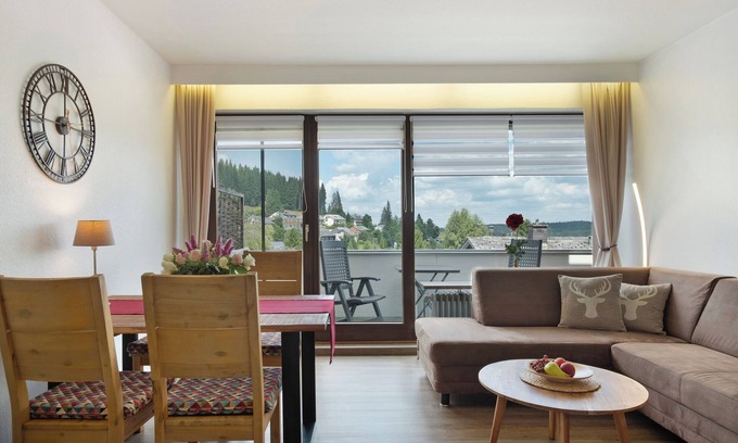 Schoenwald Apartamento | Apartamento '5 Eichhörnchen' con terraza privada, balcón y Wi-Fi