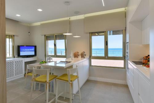 Las Palmas de Gran Canaria Apartamento | Apartment Bolivia en el Mar by VillaGranCanaria
