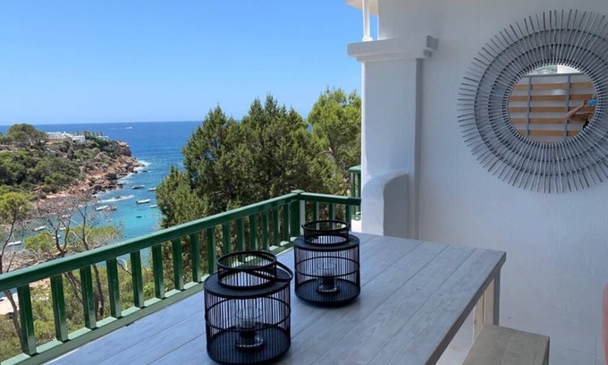 Cala Comte Apartamento | *** Apartamento con vistas al mar ***